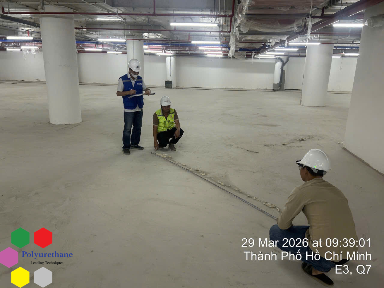 Thi công sơn Epoxy sàn hầm